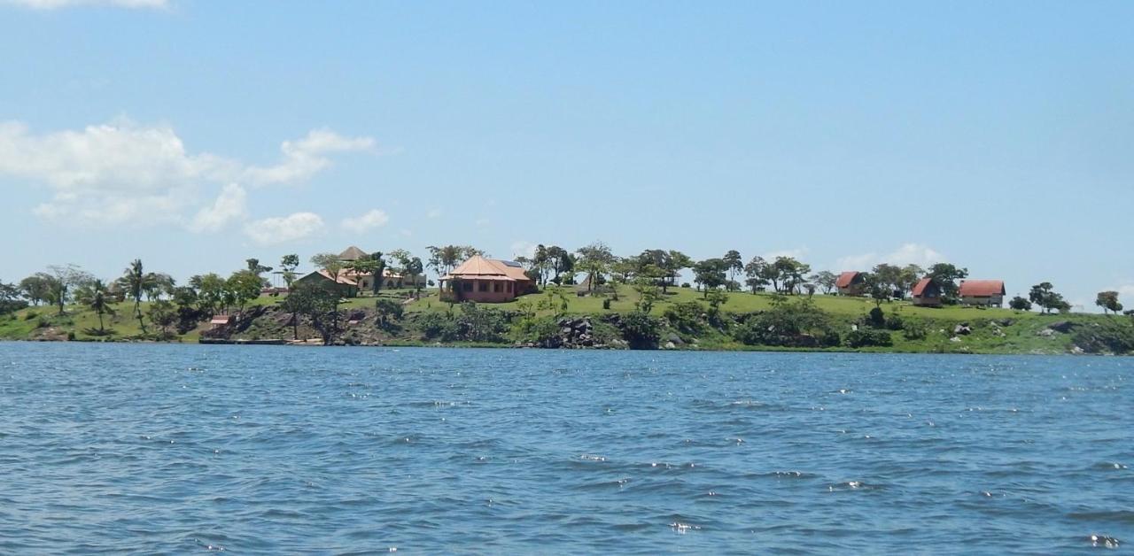 Samuka Island Retreat Villa Jinja Exteriör bild