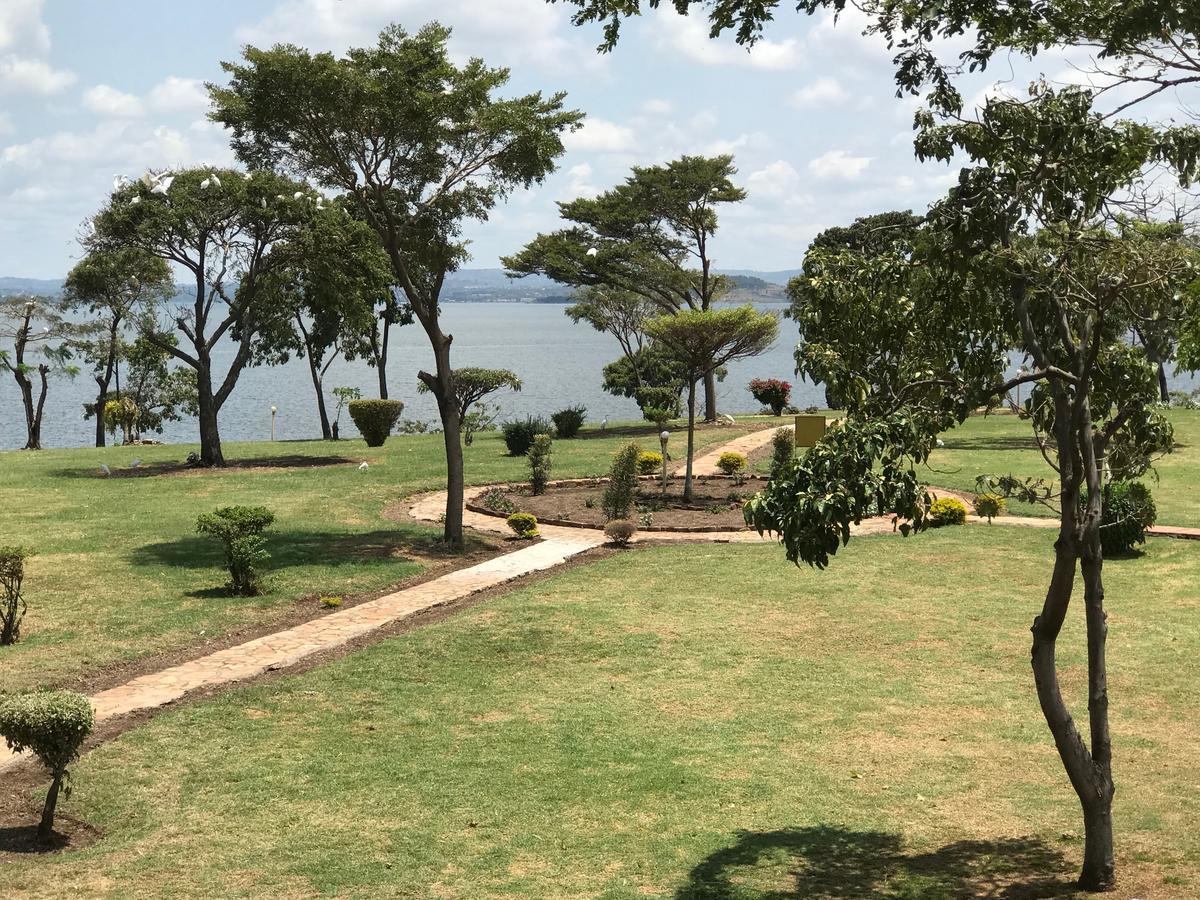 Samuka Island Retreat Villa Jinja Exteriör bild