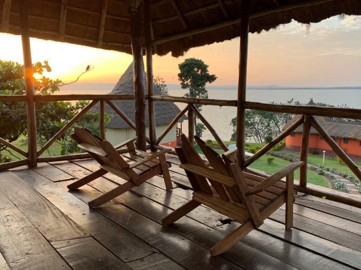 Samuka Island Retreat Villa Jinja Exteriör bild